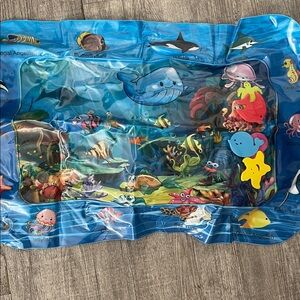 NEW Tummy Time Water Play Mat - Approx 3’ x 2’